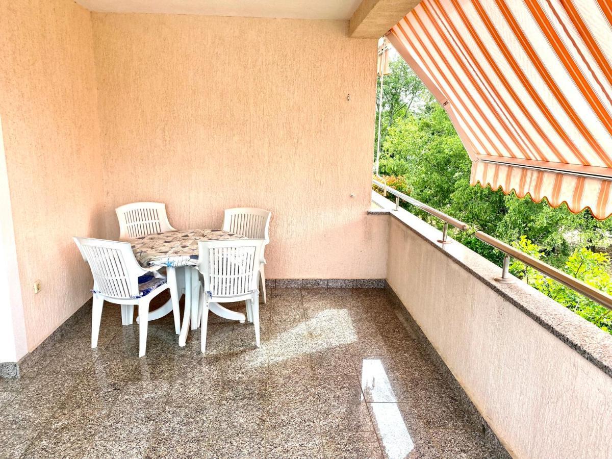Apartments Malinska - Apartment 4 Екстериор снимка
